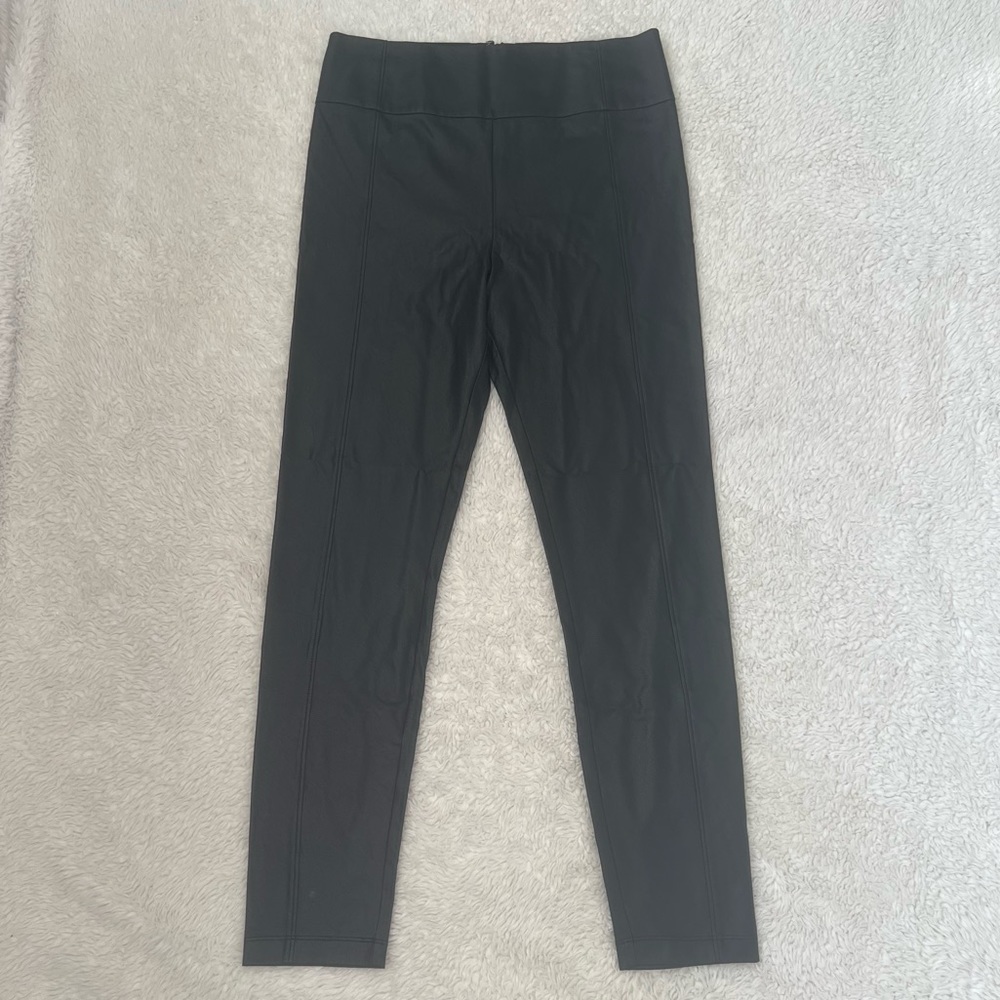 NWT BCBGMAXAZRIA Faux Leather Blossom Pants - Picture 2 of 9